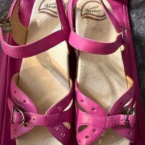 Dansko Women's Fuchsia Leather Mary-Jane Sandals